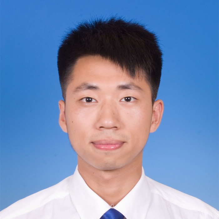 D02063李俊 职称 主治中医师 党员.JPG